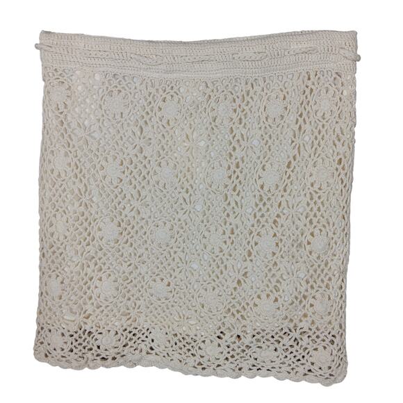 H&M L.O.G.G. Crochet Mini Skirt Size XS Cream Fully Lined Elastic Waist NWT - Picture 5 of 6